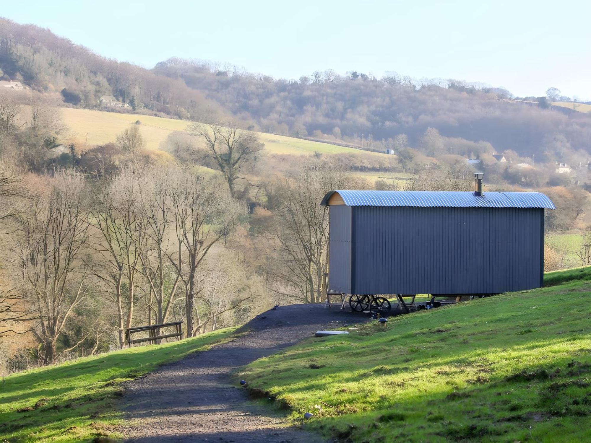 Shepherds Hut Slad Valley Cotswolds Holiday home *
